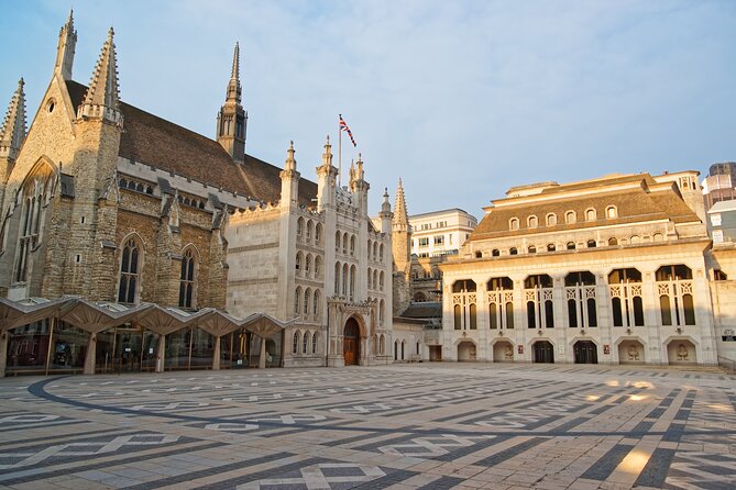 Private City of London Walking Tour - Guildhall and the Roman amphitheatre below