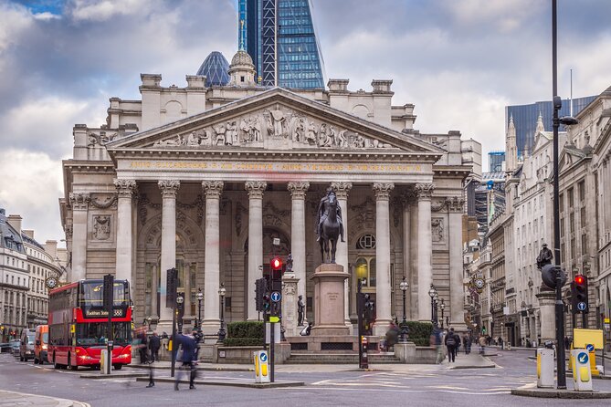 Private City of London Walking Tour - Starting beneath St. Paul’s Cathedral