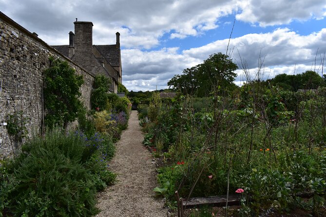 Private Day in the Cotswolds Tour - Swinbrook, Bridget Jones, and the quieter drive