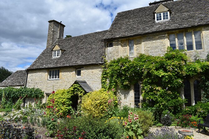 Private Day in the Cotswolds Tour - Bampton and the heart of Downton village