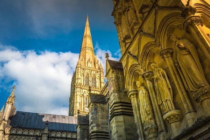Private Day Tour from Bath to Stonehenge and Salisbury with Pickup - Stonehenge: a close look at prehistoric Britain