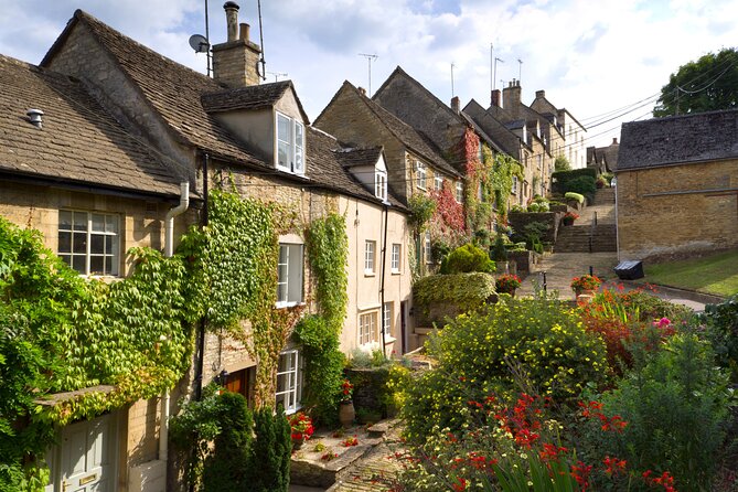 Private Day Tour from Bath to the Captivating Cotswolds - The middle of the day: villages, lunch, and flexible routing