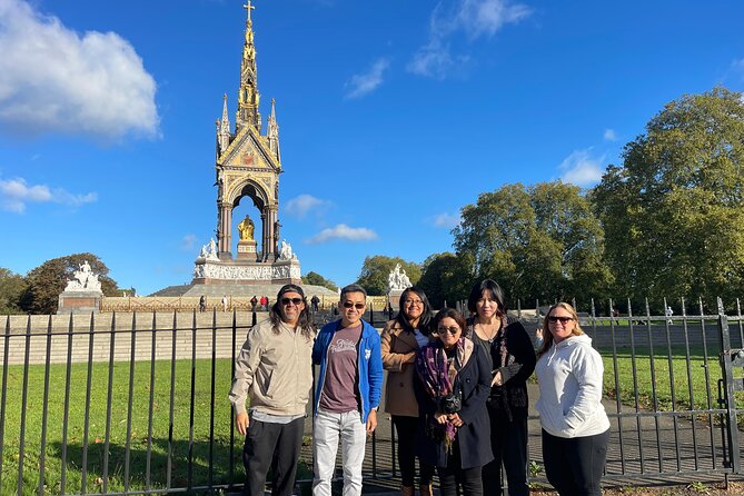 Private Day Tour from London - Stonehenge, Bath & Cotswolds - The drivers make or break the day
