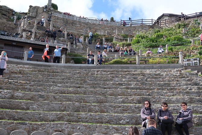 Private Day Tour from London - Stonehenge, Bath & Cotswolds - Who should book this day trip?