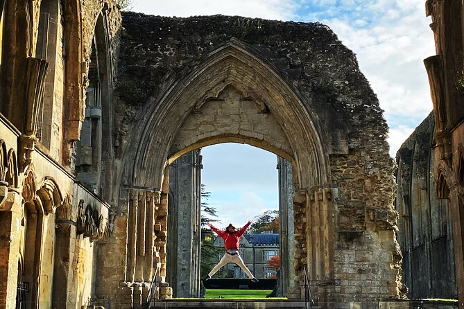 Private Day Tour to Stonehenge and Glastonbury - Stonehenge before the crowds