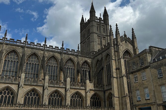 Private Day Tour to Stonehenge, Bath and The Cotswolds - Timing, comfort, and the price question