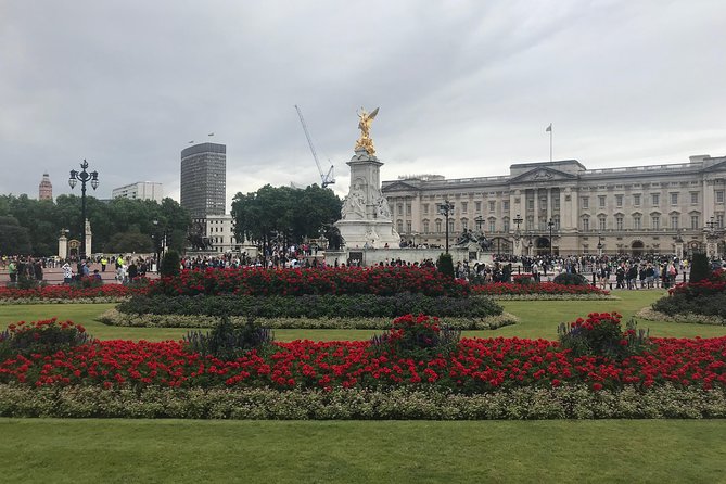 Private Day Tours in London - Starting at Charing Cross and crossing central London