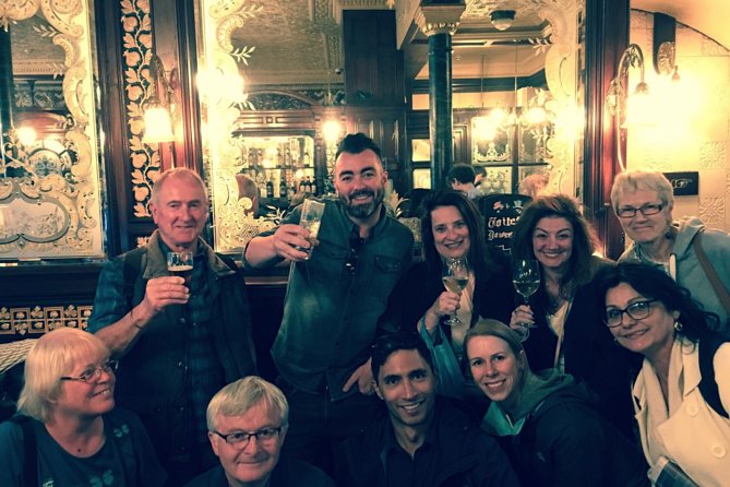 Private Group: Historical Pub Walking Tour of London - Princess Louise and the gin-palace finish