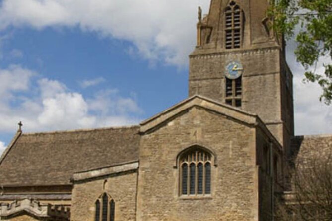 Private Guided Full Day Downton Abbey Tour - Swinbrook and the pub linked to Sybil and Branson