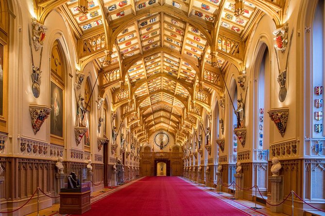 Private Half-Day Tour of Windsor Castle - Windsor High Street and a little time beyond the castle