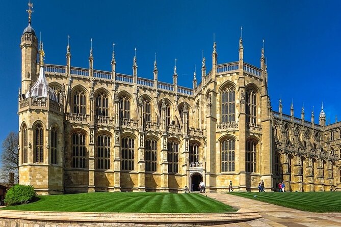 Private Half-Day Tour of Windsor Castle - The drive to Windsor and what to expect