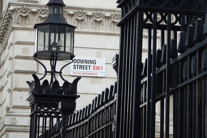 Private Harry Potter Walking Tour of London - Shakespeare’s Globe and a brief literary connection
