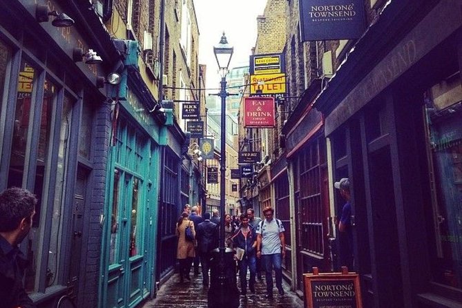 PRIVATE Jack the Ripper Ghost Walking Tour in London - What this private London walk is really about