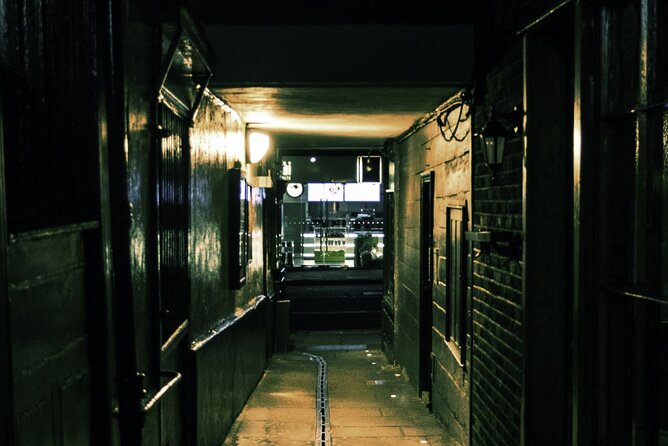 PRIVATE Jack the Ripper Ghost Walking Tour in London - Old Spitalfields Market and the first theories