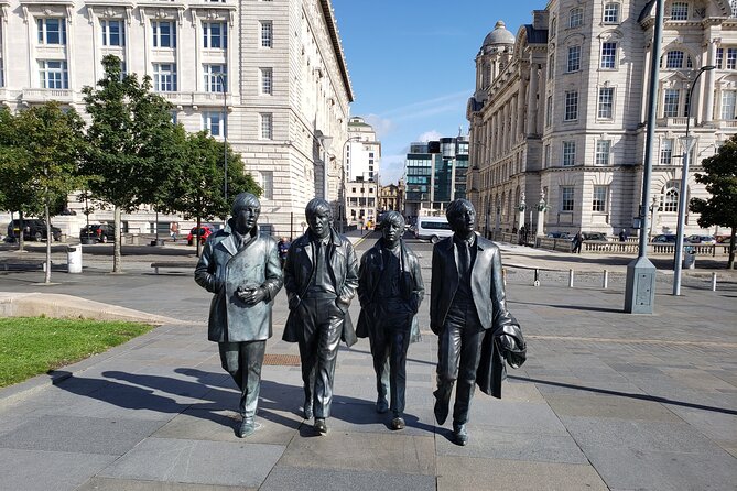 Private Liverpool Self-Guided Tour - Williamson Square, Liverpool Playhouse, and the Radio Tower