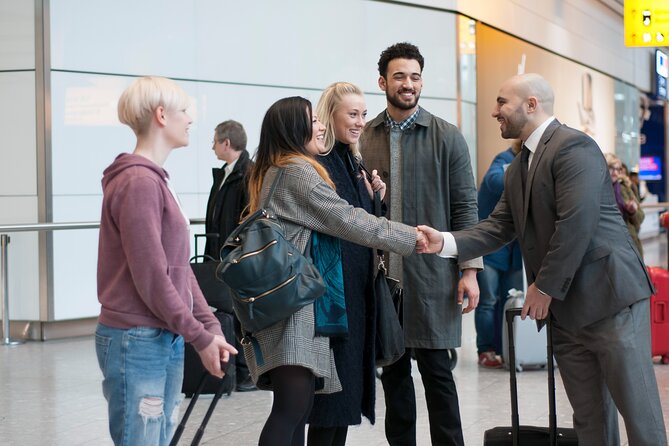 Private London Arrival Transfer - Airport to Hotel / Accommodation - Arriving at Heathrow, Gatwick, Luton, Stansted, or London City