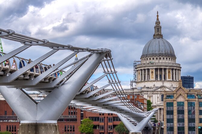 Private London Kickstart City Tour - St. Paul’s Cathedral is a view, not a full visit