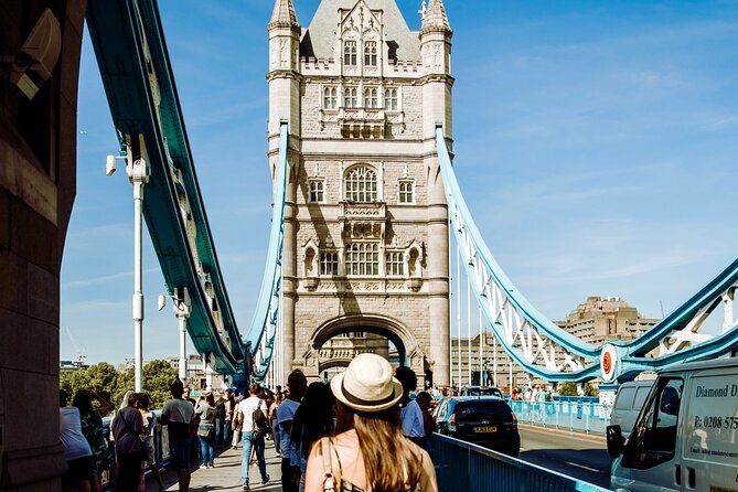 Private London Tour Tailored to Your Interests with a Local Best Suited to You - Why a private London walk can work better than a fixed route