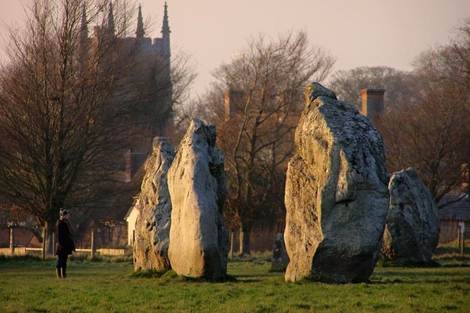 Private Luxury Sunrise Stonecircle Fully Guided Tour - Who should book this tour?