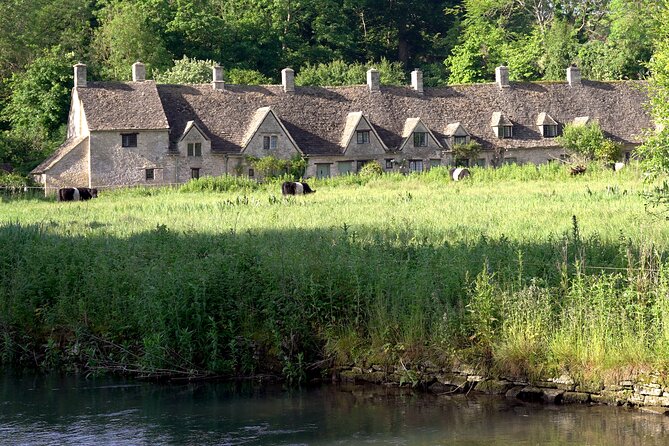 Private One Day Luxury Tour of The Cotswolds - Minster Lovell: ruins, cottages, and a country inn
