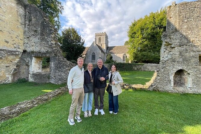 Private One Day Luxury Tour of The Cotswolds - Lower Slaughter: cottages beside the River Eye