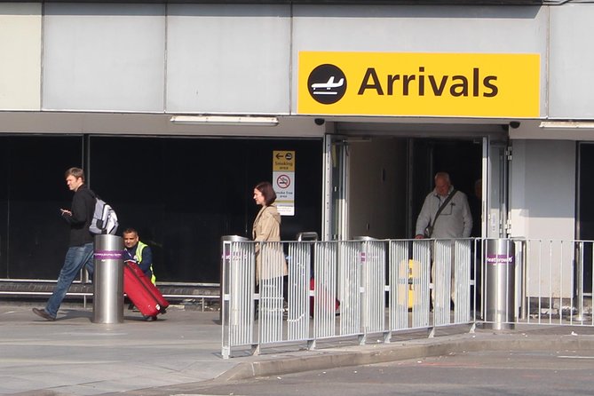 Private One Way or Round Trip Transfe Heathrow Airport to Kensington SW London - What the private vehicle means for your group