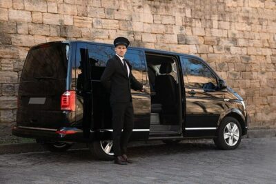 Private Oneway Airport Transfer London to London Heathrow Airport