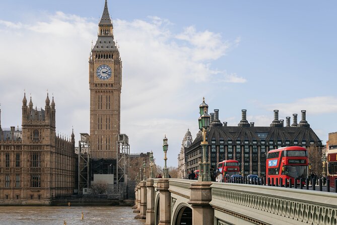 Private Professional Photoshoot at Westminster & Big Ben, London - What the photographer adds in 15 minutes