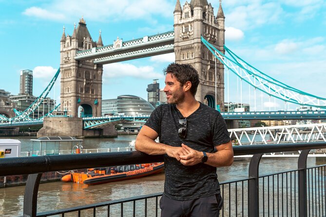 Private Professional Photoshoot Outside Tower Bridge in London - Who Will Enjoy This Most