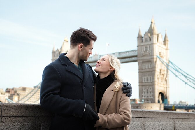 Private Professional Photoshoot Outside Tower Bridge in London - A 15-Minute Session With Little Room to Waste