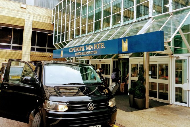 Private Round Trip Transfer between London Airports and Hotel - Meeting your driver after landing