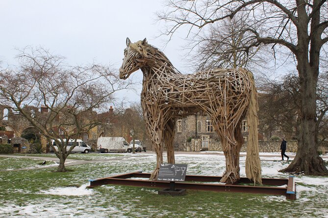 Private Round Trip Transfer from London to Canterbury Cathedral and Leeds Castle - Who will appreciate this private outing most