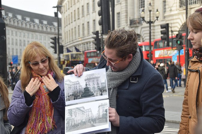 Private Sherlock Holmes Walking Tour of London - The guides make or break a themed walk