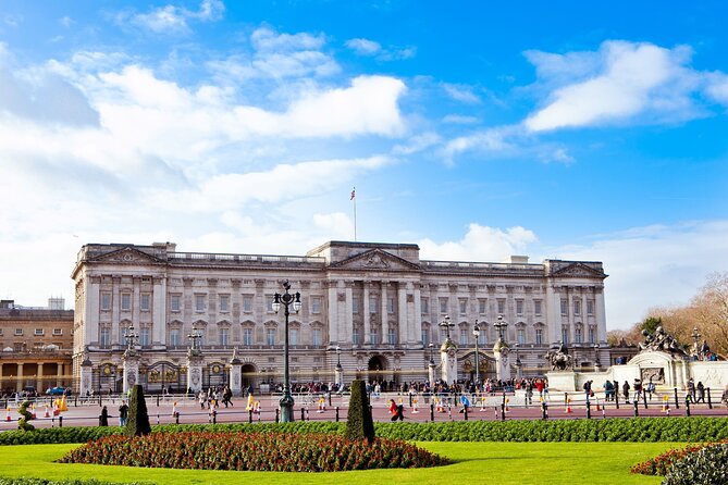Private Sightseeing Tour Black Taxi London From Heathrow Airport - Key points to know before booking