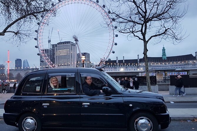 Private Tour: Downton Abbey London Locations by Taxi - St. James’s Park and the opening hour