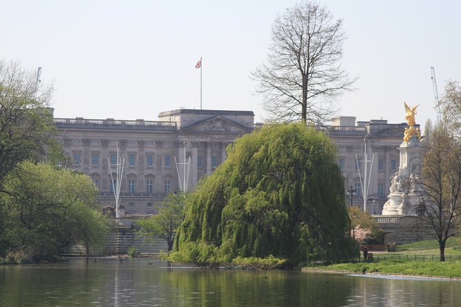 Private Tour, Entry to Westminster Abbey and London Highlights - St James’s Park Gives You A Breather