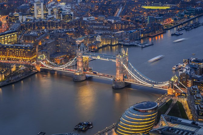 Private Tour: Experience the Christmas Magic in London - Bond Street and Burlington Arcade