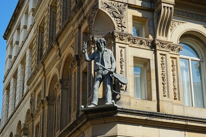 Private Tour of Liverpool with Guide and Vehicle - A private way to get your Liverpool bearings