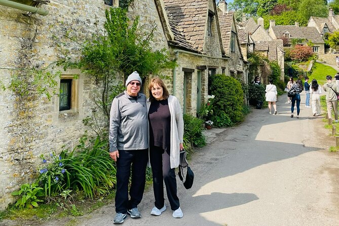 Private tour of the stunning Cotswolds with an expert local guide - Broadway and the Arts and Crafts connection