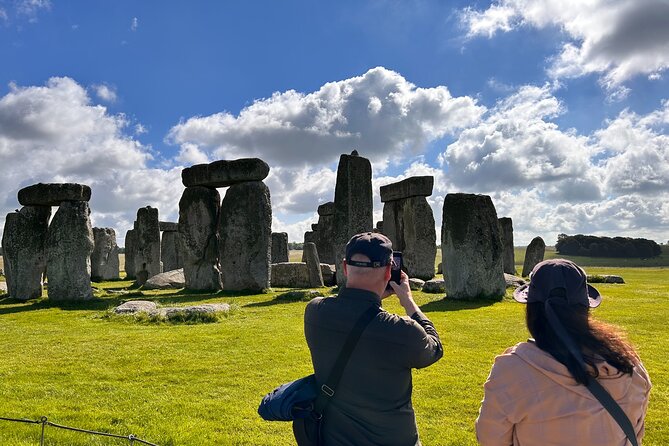 Private Tour to Stonehenge, Bath and The Cotswolds - Castle Combe and the Cotswold wool country