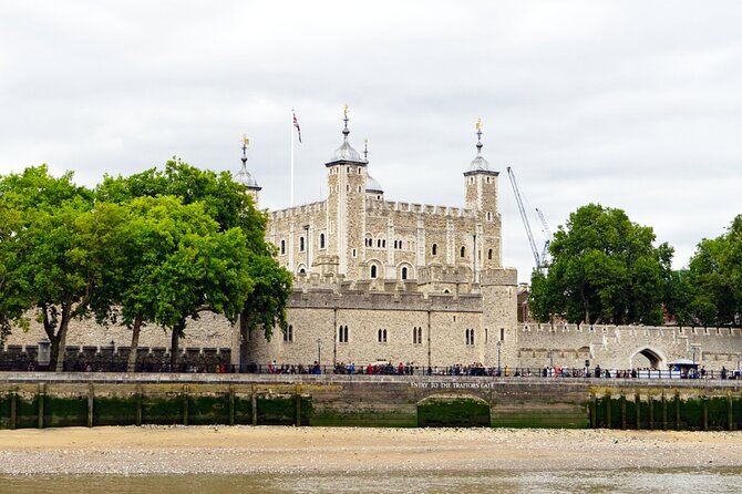 Private Tour: Tower of London with Private Guide - Why a private Tower tour can be worth the cost