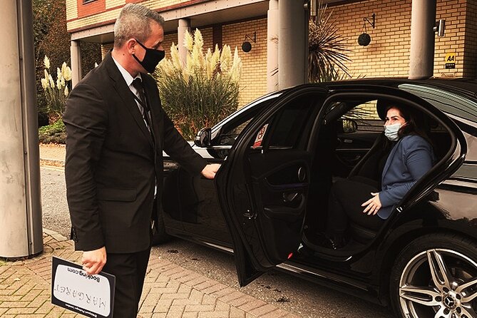 Private Transfer from Heathrow to Gatwick Airport - Why this transfer can save your London connection