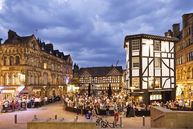 Private Transfer from Liverpool City Centre to Manchester Airport (MAN) - The roughly 55-minute ride to Manchester Airport