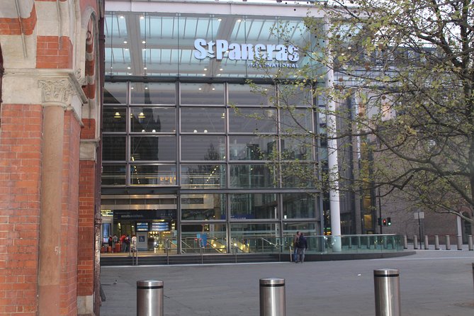 Private Transfer: Heathrow Airport to London Kings Cross or St Pancras Stations - The timing rules can save money, or create a surprise