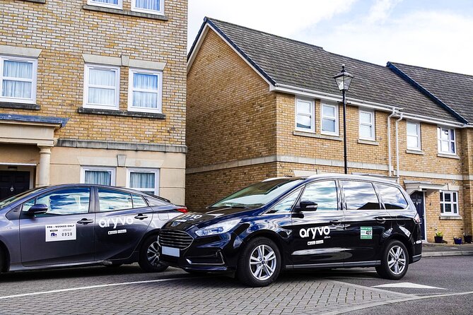 Private Transfer Heathrow to / from Southampton Hotels or Ports - Food, drinks, and vehicle comfort