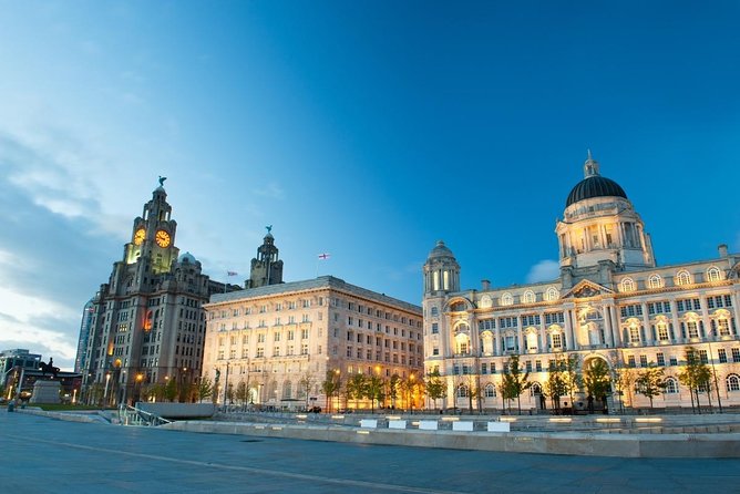 Private Transfer: Liverpool to Manchester Airport MAN by MB Sedan - Booking ahead and protecting your plans
