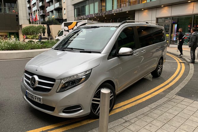 Private Transfers From London Heathrow to Central London - Door-to-Door Delivery in Central London
