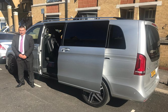 Private transfers from London Heathrow to Southampton via Windsor - Key points at a glance