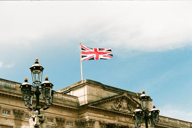 Private Walking Tour: Essential London and Hidden Gems - Why a private London walk can be worth the price