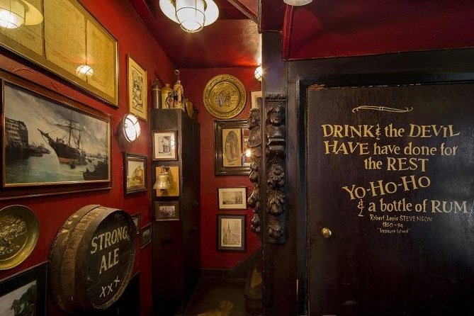 Private Walking Tour: Historic and Hidden Pubs of London - The walking, Tube travel, and timing